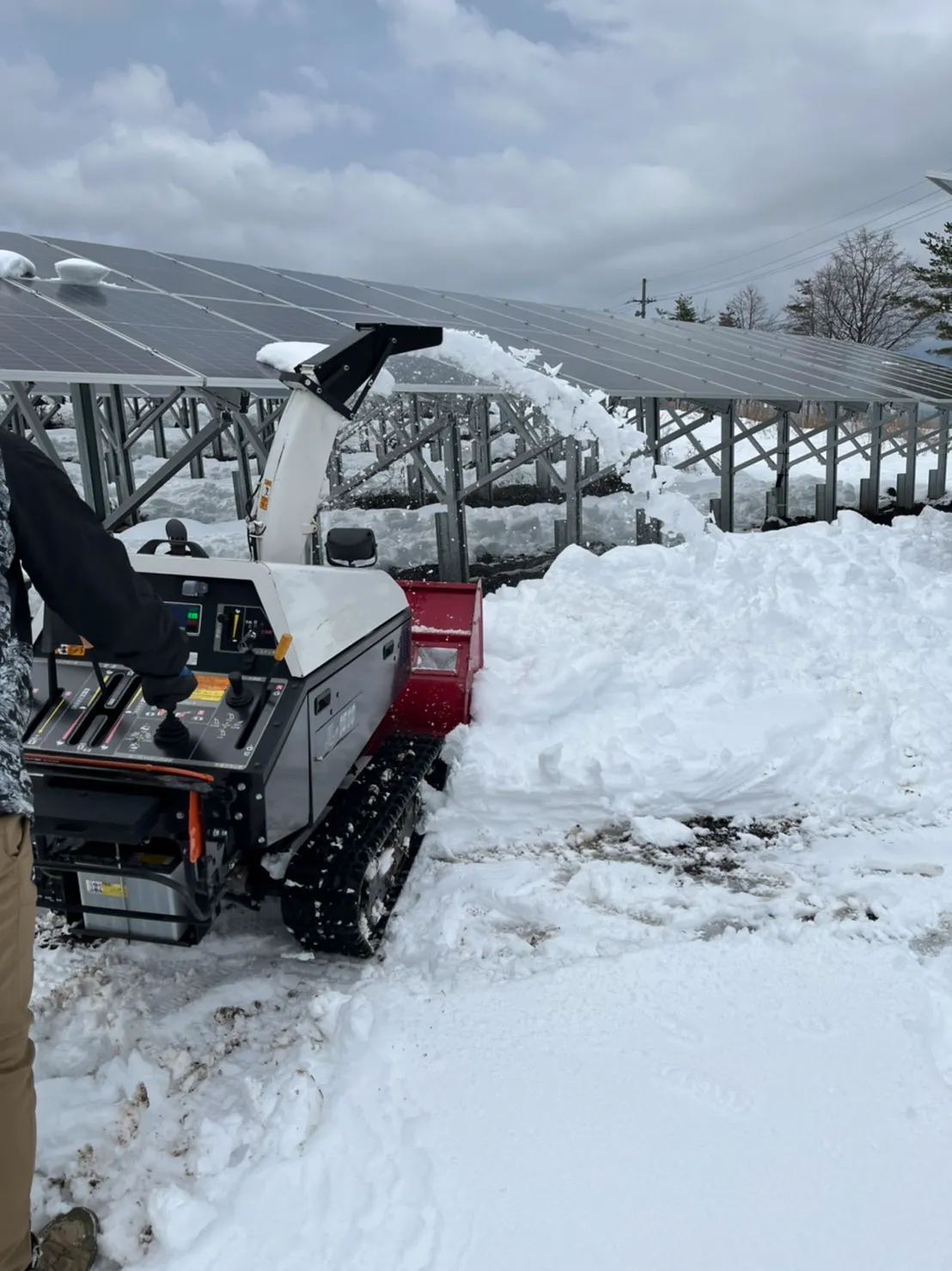 除雪機での作業